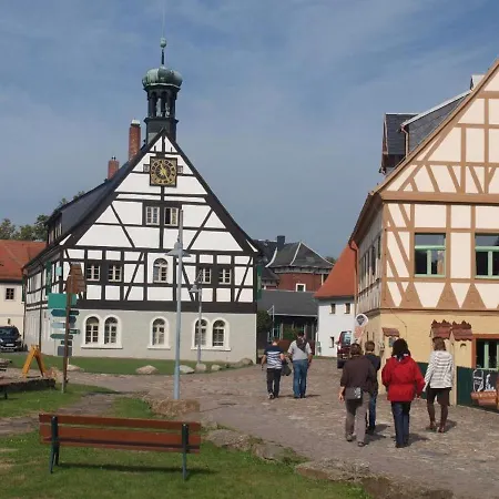 Drechsel Apartment
